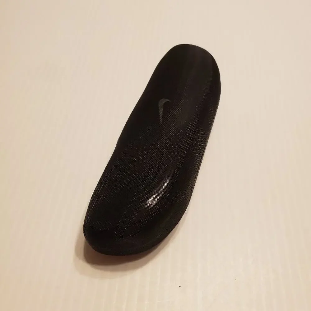 NIke small clamshell eyeglasses case